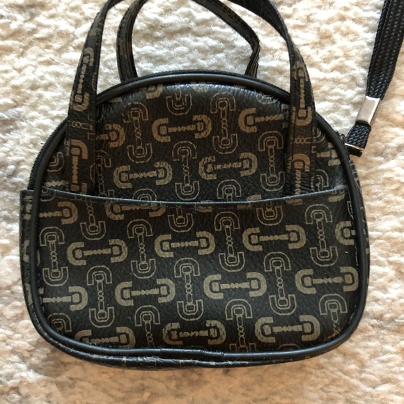 Beige & black leather “nails & screws” coin purse - Picture 2 of 6